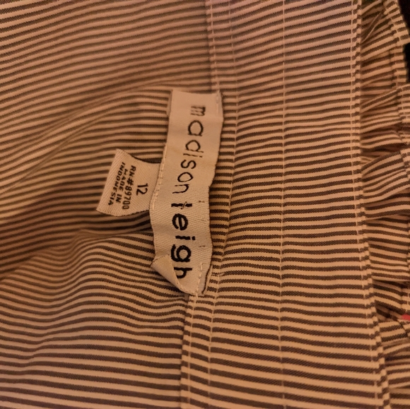 Madison Leigh.  Dress. A77 - Picture 3 of 3